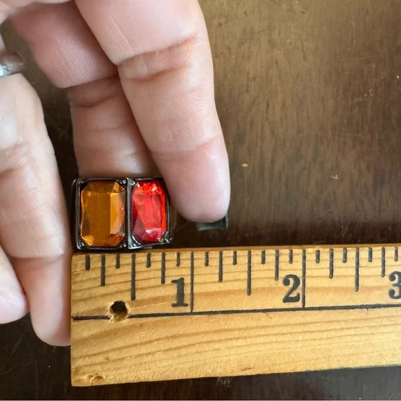 SIMPLY VERA WANG Necklace Earrings & Bracelet 4 Piece Set Gun Metal Gray Tone - Picture 13 of 15